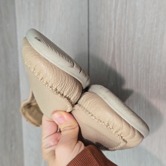 SAS Women Leather Loafer Slip on shoes sz 9M - Picture 3 of 11